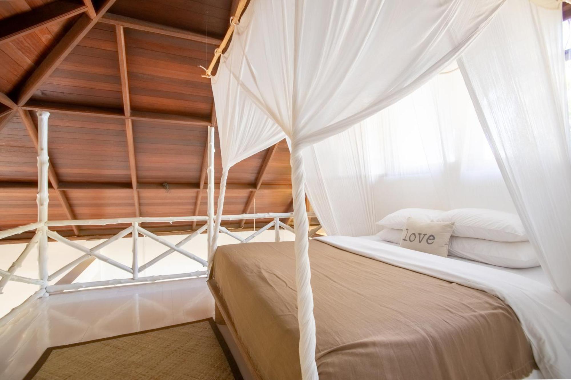 Aloita Resort Mentawai Tua Pejat Zewnętrze zdjęcie